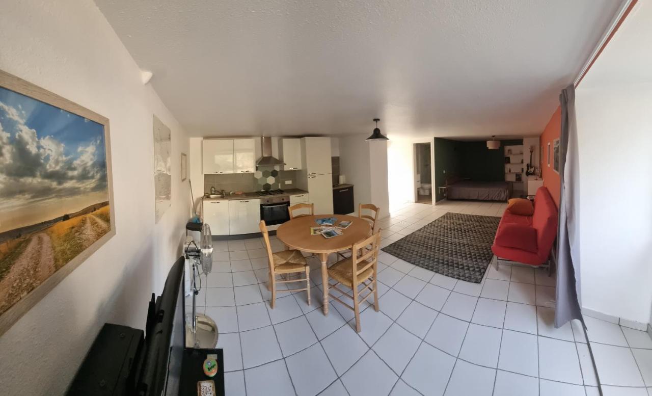 Studio En Plein Coeur De Chanac Extérieur photo